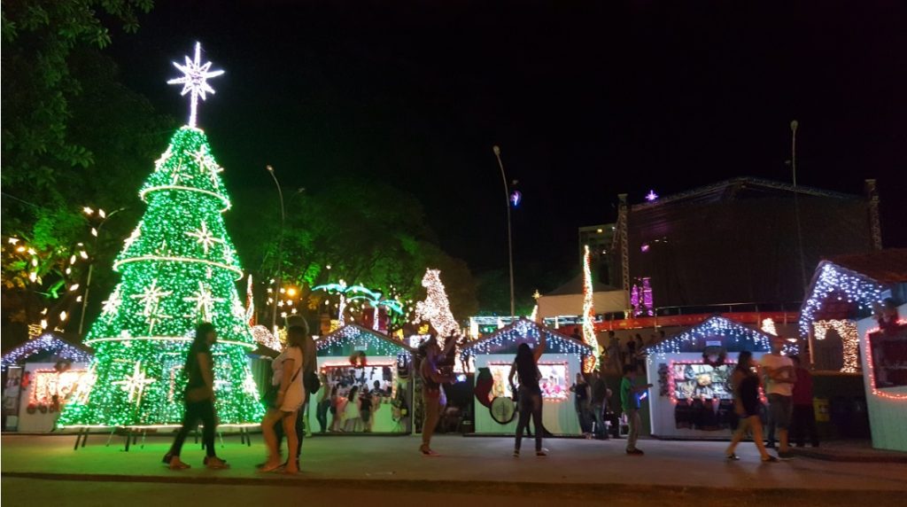 Tudo sobre a Programação de Natal na Praça da Paz em Foz do Iguaçu