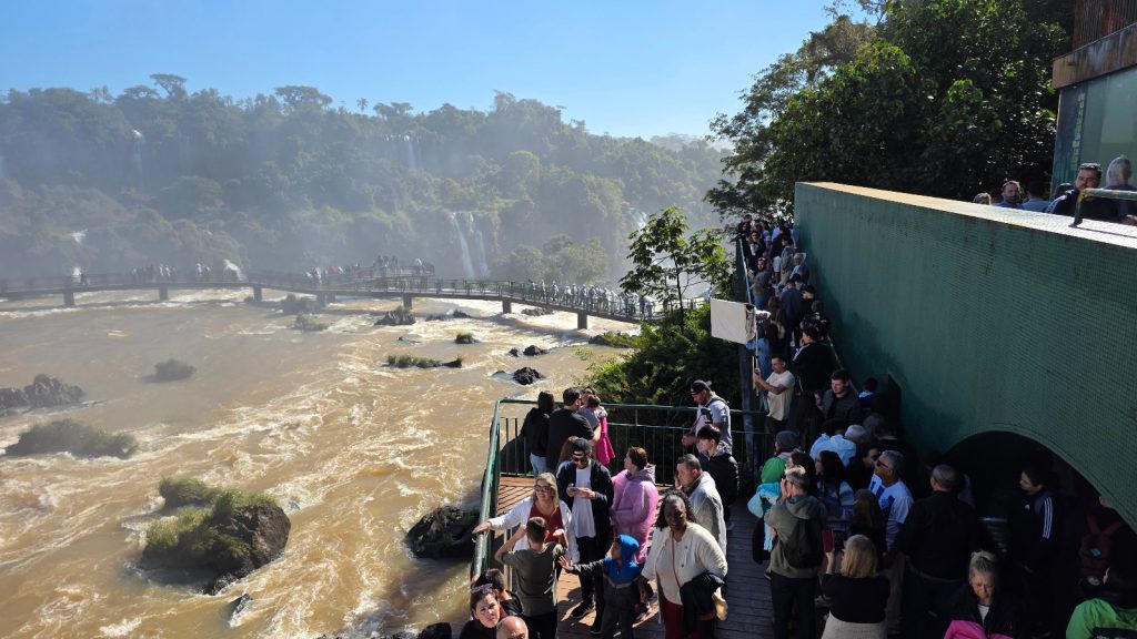 Visitação em alta nas Cataratas durante as férias